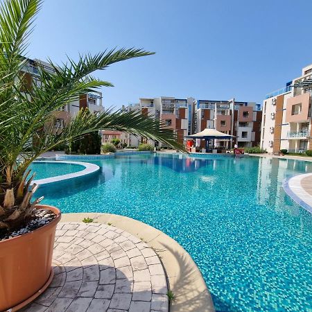 Studio Apartment With Balcony 300M From Beach サニービーチ エクステリア 写真