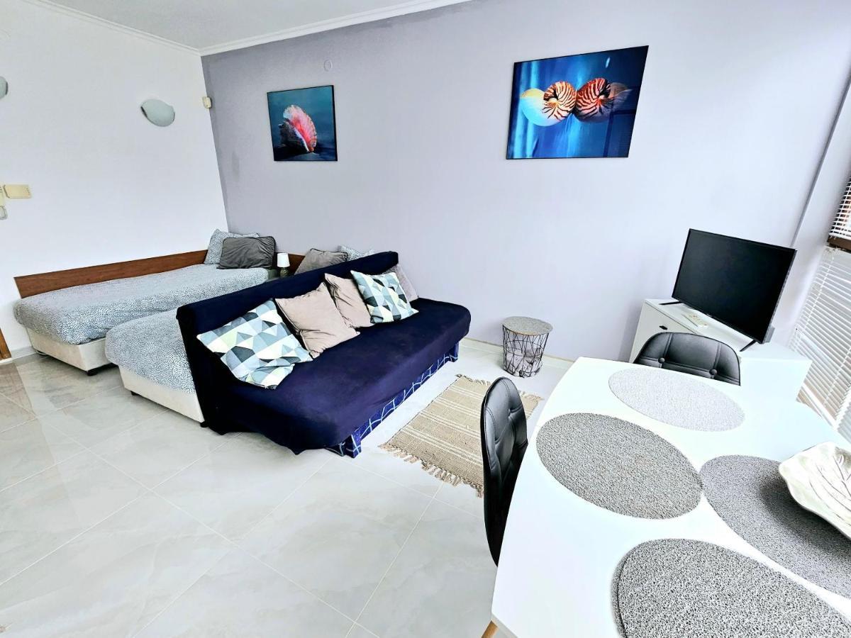Studio Apartment With Balcony 300M From Beach サニービーチ エクステリア 写真
