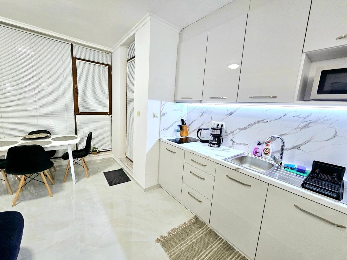 Studio Apartment With Balcony 300M From Beach サニービーチ エクステリア 写真