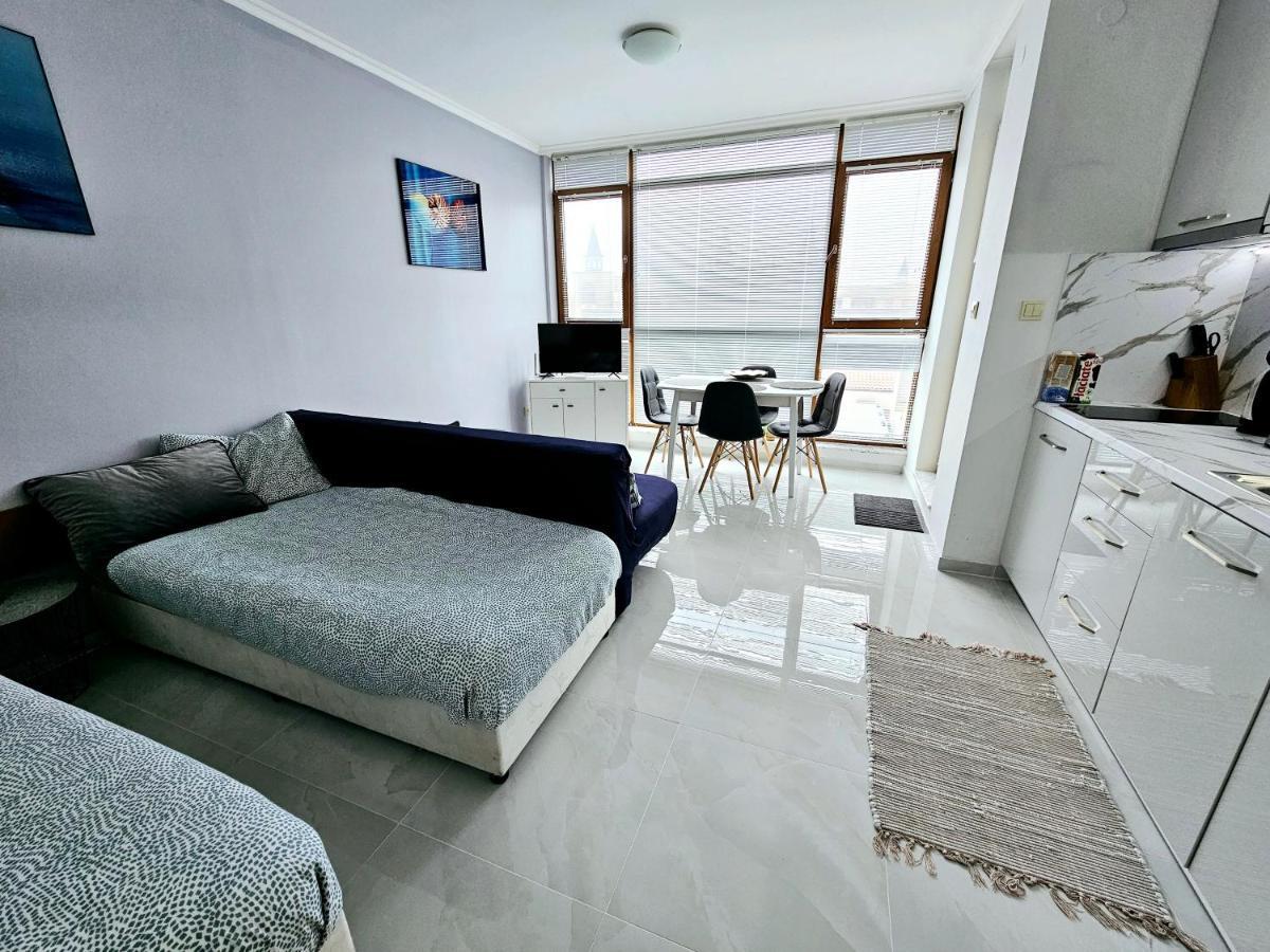 Studio Apartment With Balcony 300M From Beach サニービーチ エクステリア 写真